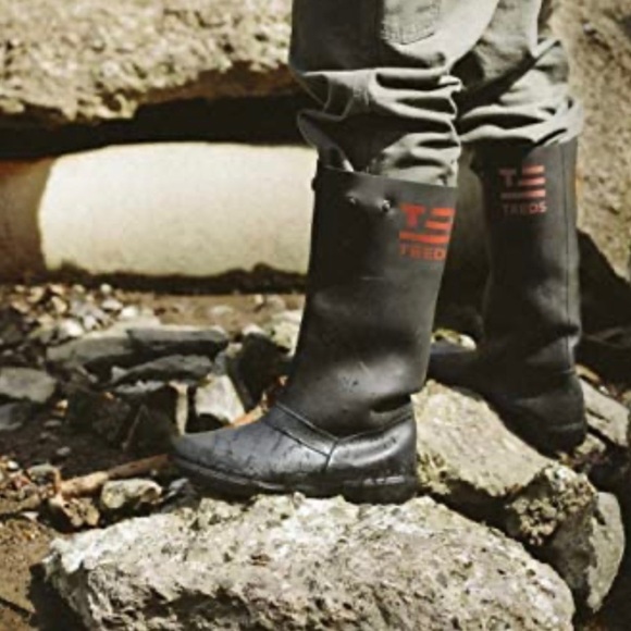 TREDS Super Tough 17" Pull-On Stretch Rubber Overboots - Picture 2 of 10